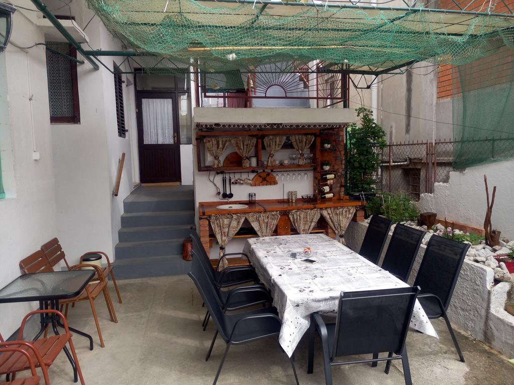 Zemunella Guest House Herceg Novi Eksteriør bilde