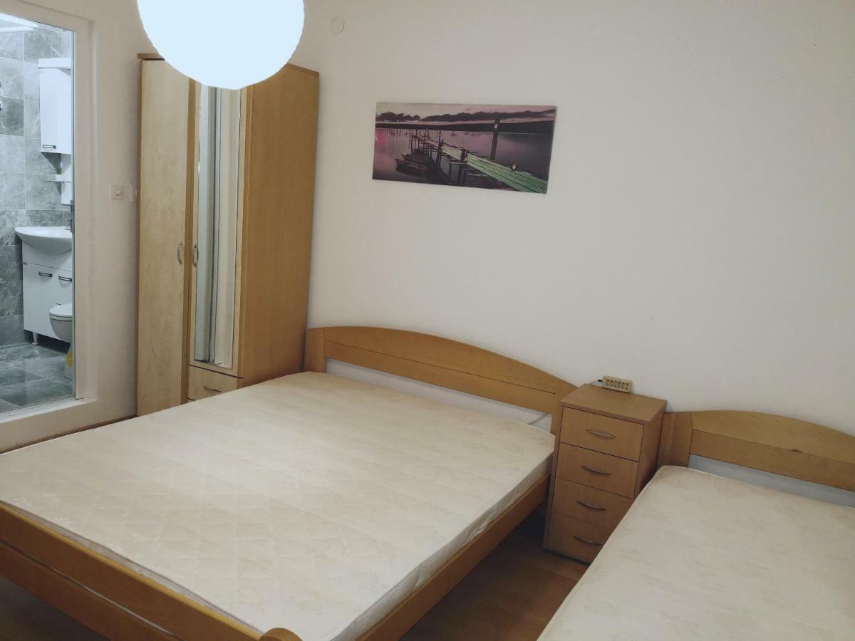 Zemunella Guest House Herceg Novi Eksteriør bilde