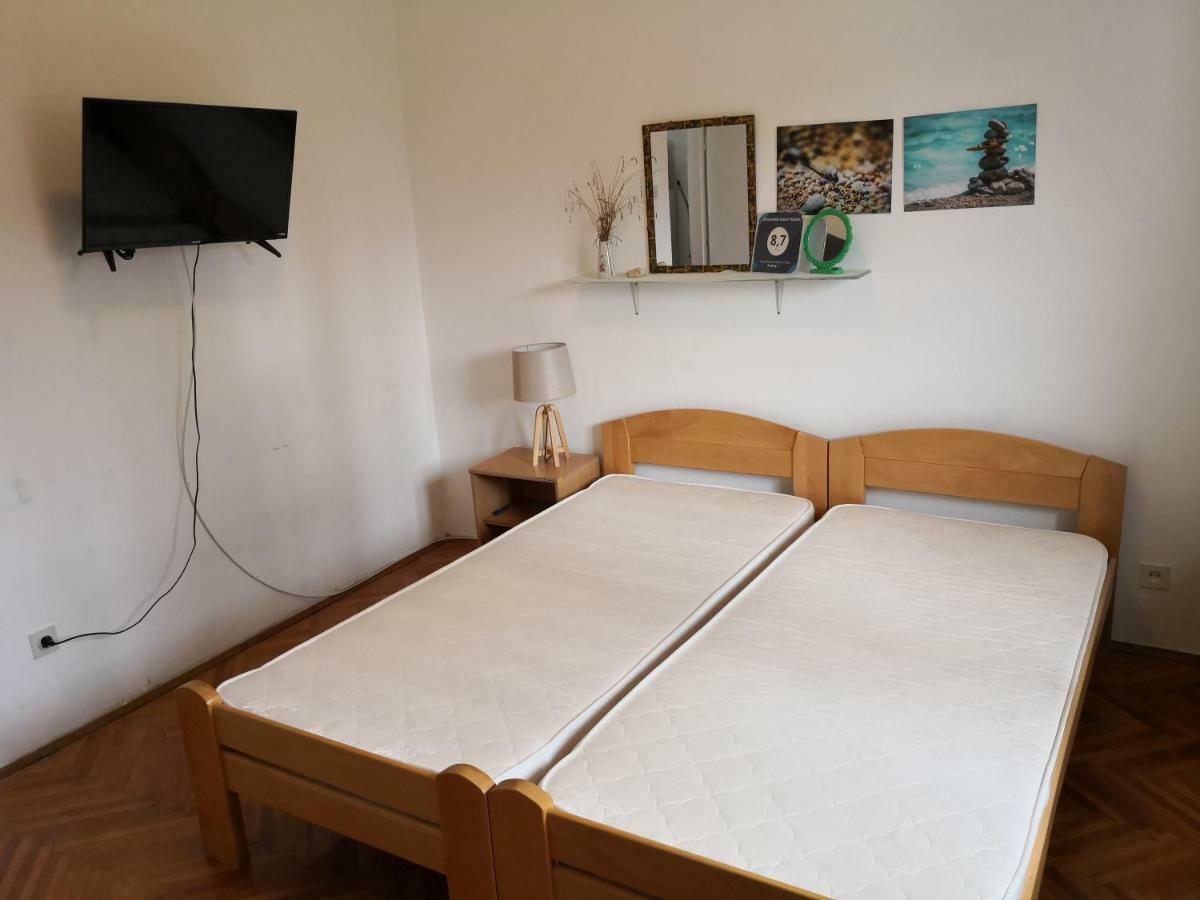 Zemunella Guest House Herceg Novi Eksteriør bilde